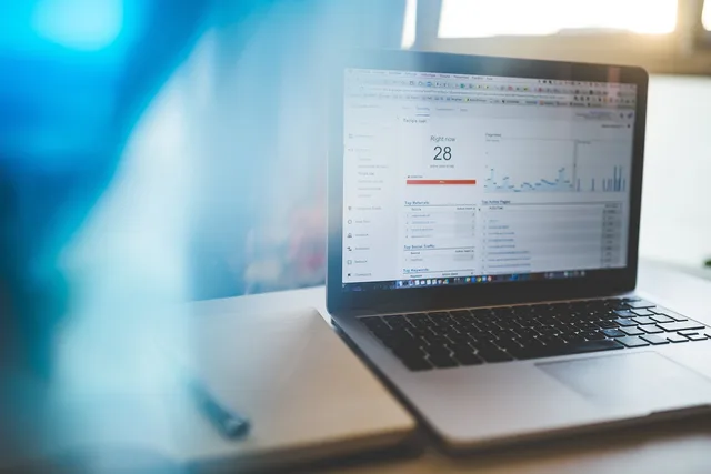 analytics, charts, graphs, traffic, marketing, internet, web, macbook, laptop, computer, technology, blue computer, blue technology, blue laptop, blue marketing, blue internet, blue web, charts, graphs, marketing, marketing, marketing, marketing, marketing, web. Influencer agency measurement mistakes to check in reports