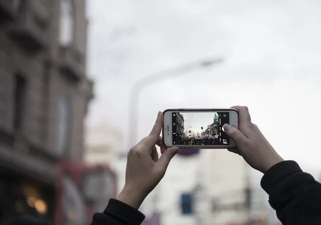 photo, smartphone, camera, digital, taking pictures, photography, photographer, recording. Influencer agencies outlook: no forecast, three scenarios